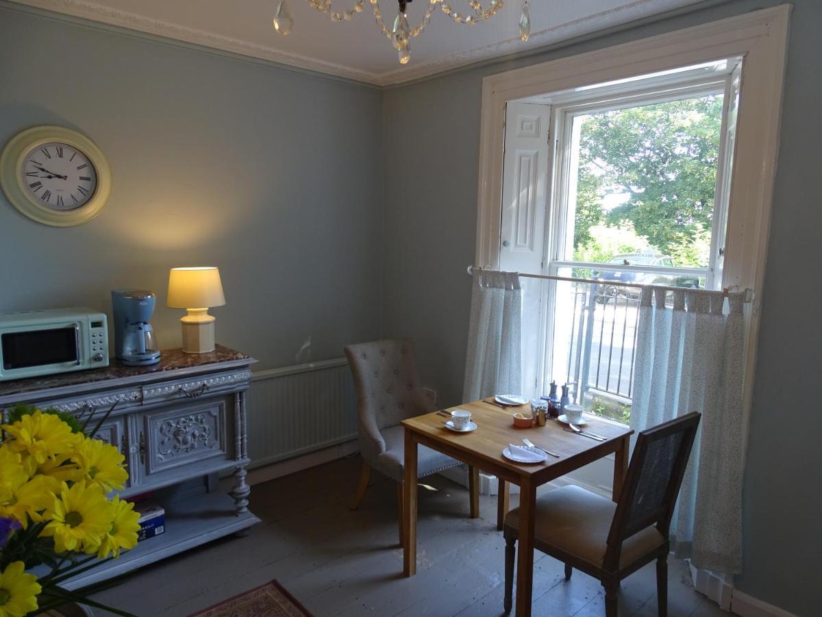 Osborne House B&B Workington Extérieur photo