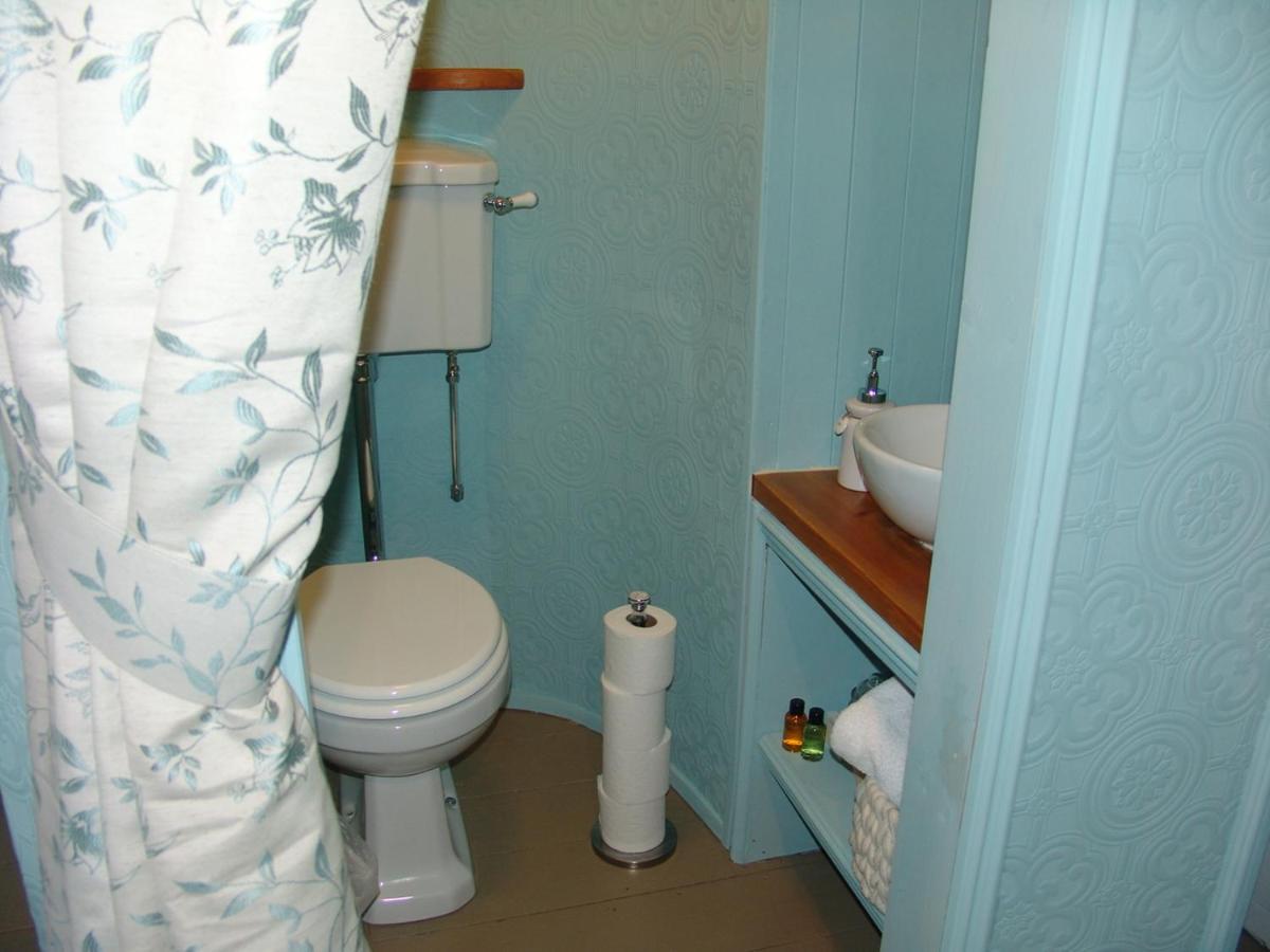 Osborne House B&B Workington Extérieur photo